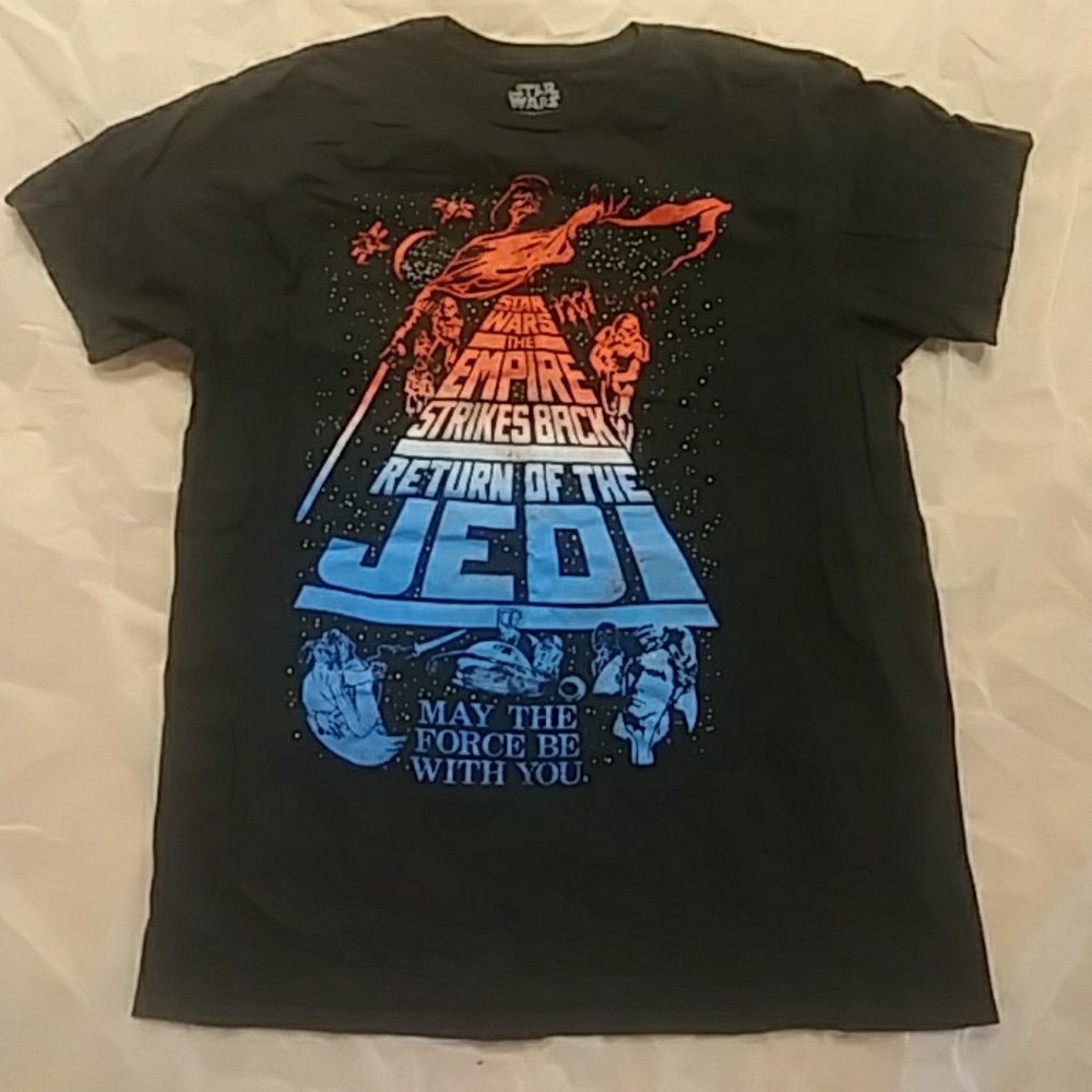 Black Tshirt Sz Large STARWARS Logo Theme b33 Tagless Faded Crew Short Sleeve